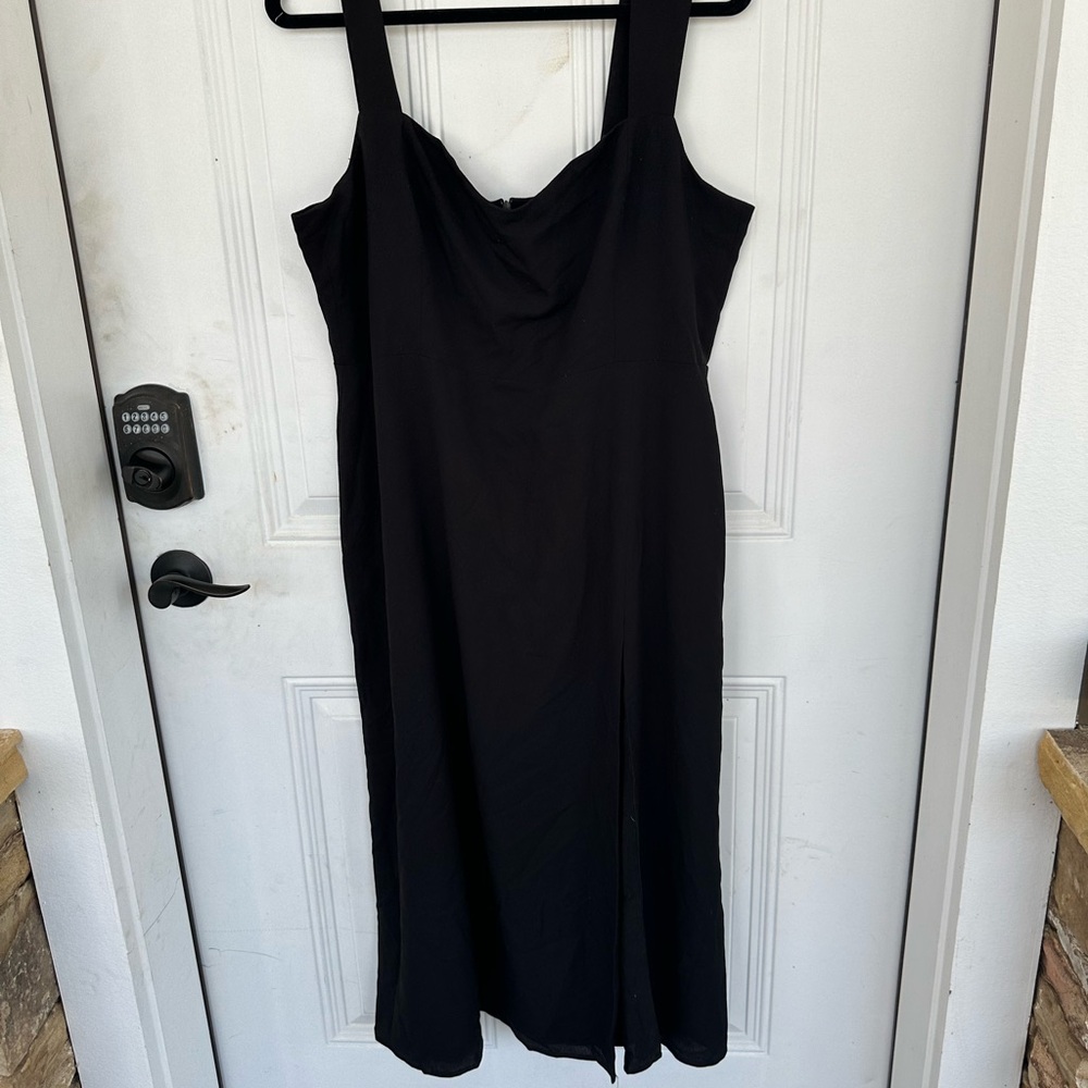 Elegant Black Dress
